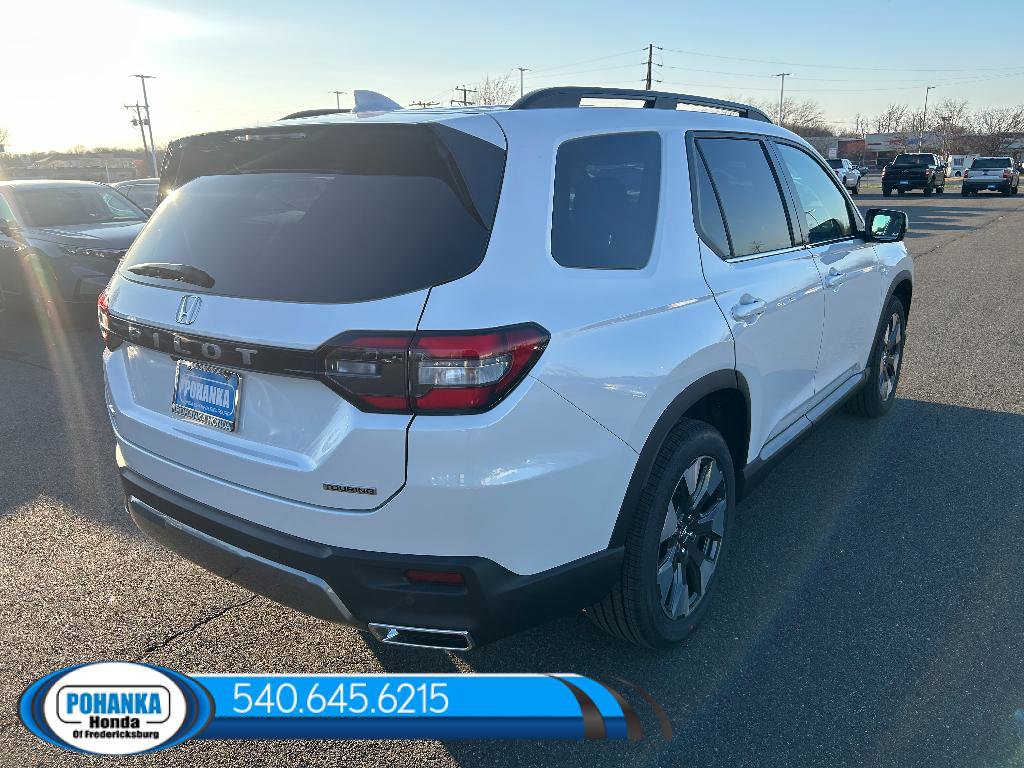 New 2026 Honda Pilot Touring image 5