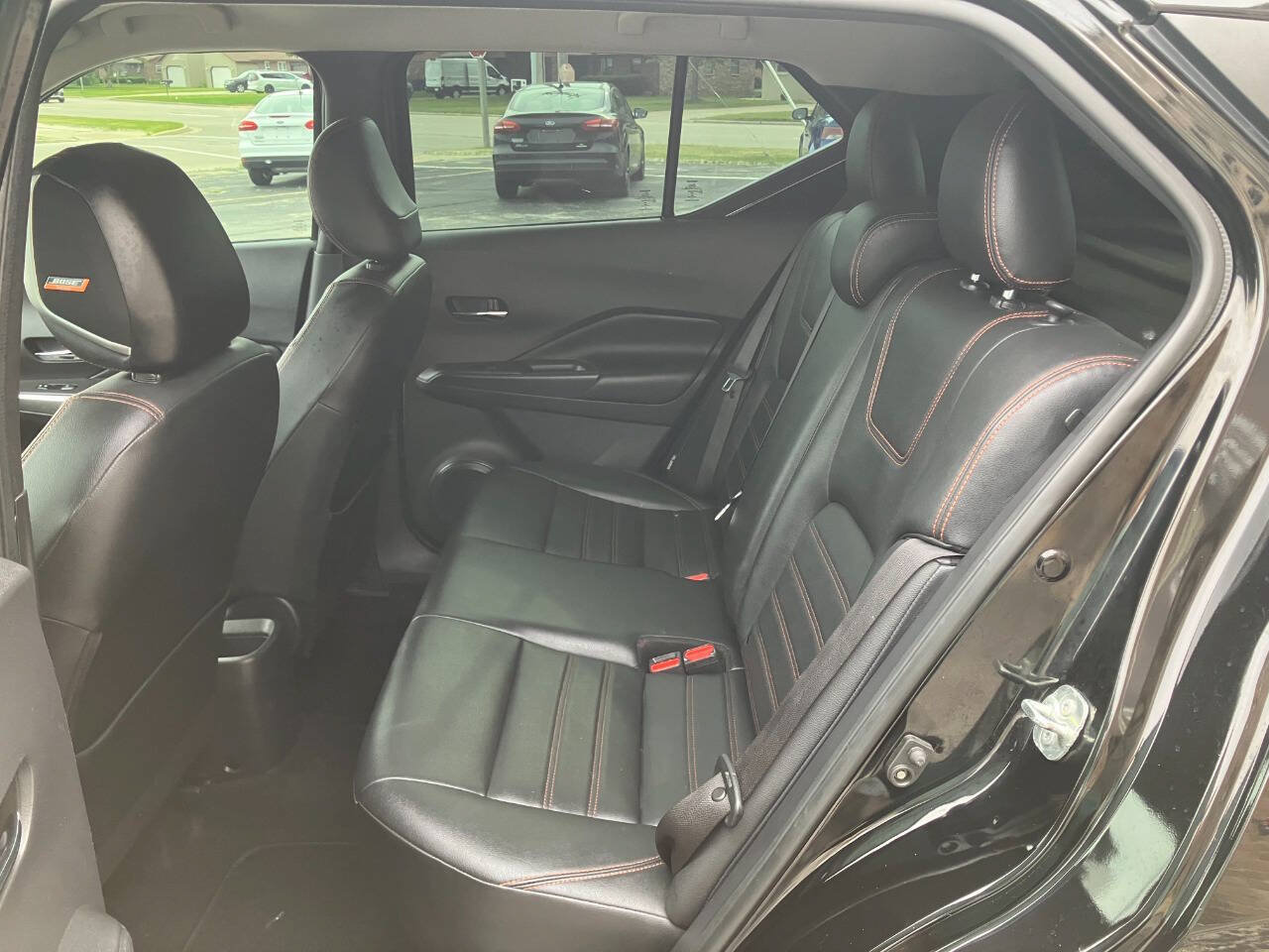 Used 2020 Nissan Kicks SR w/ SR Premium Package FWD image 12