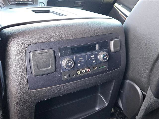 Used 2015 GMC Yukon SLT w/ HD Trailering Package image 23