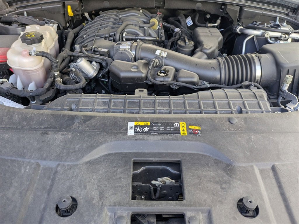 Used 2024 Jeep Grand Cherokee Limited image 32