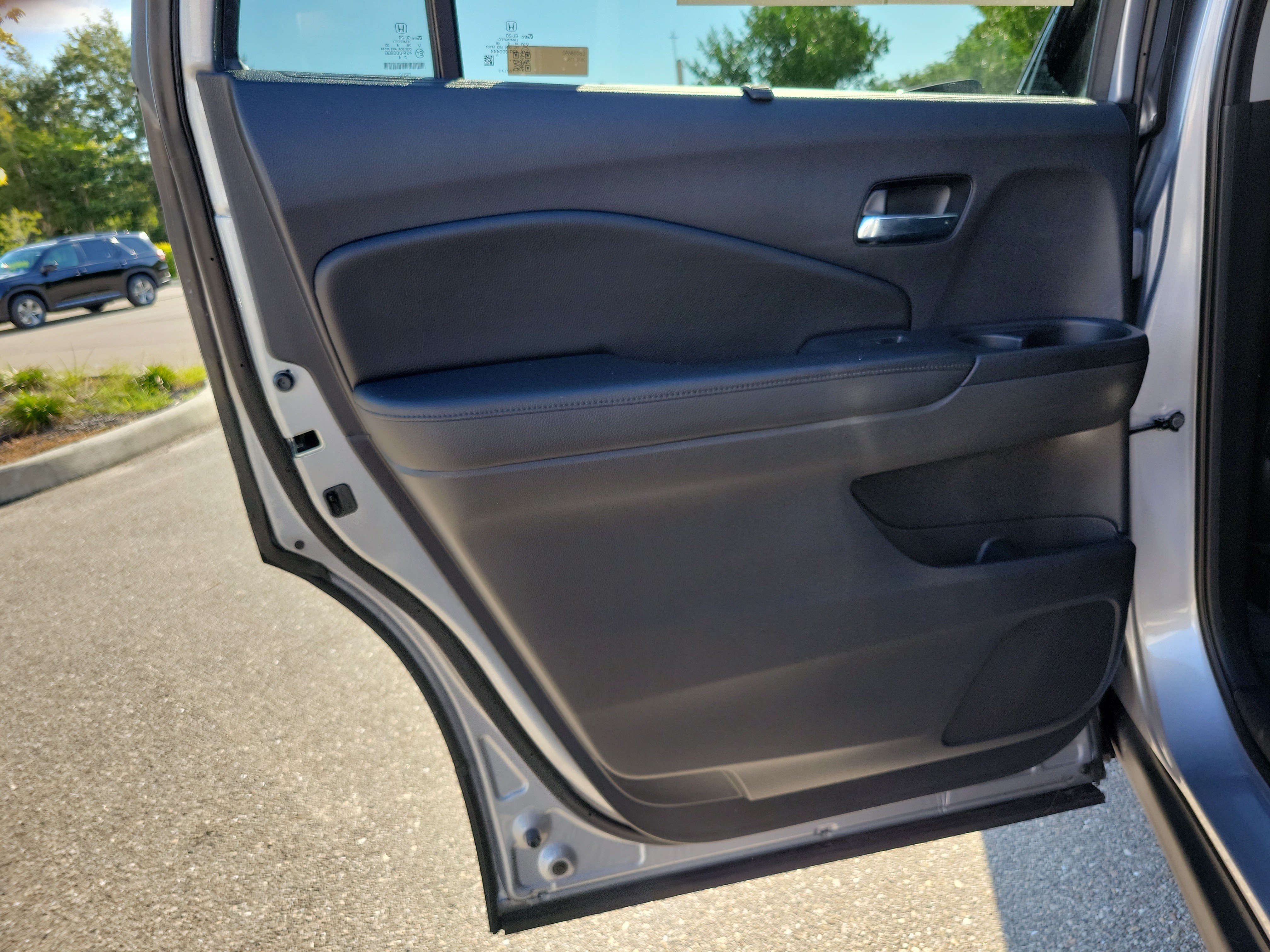 Used 2020 Honda Pilot Elite image 13
