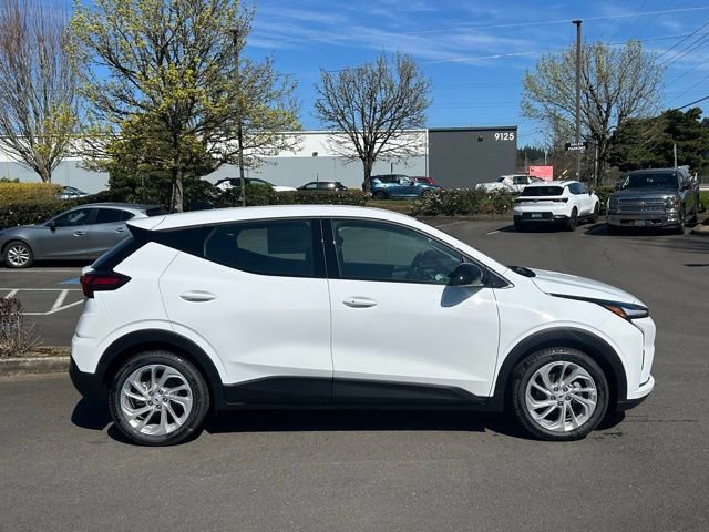 New 2027 Chevrolet Bolt LT w/ Comfort Package image 9