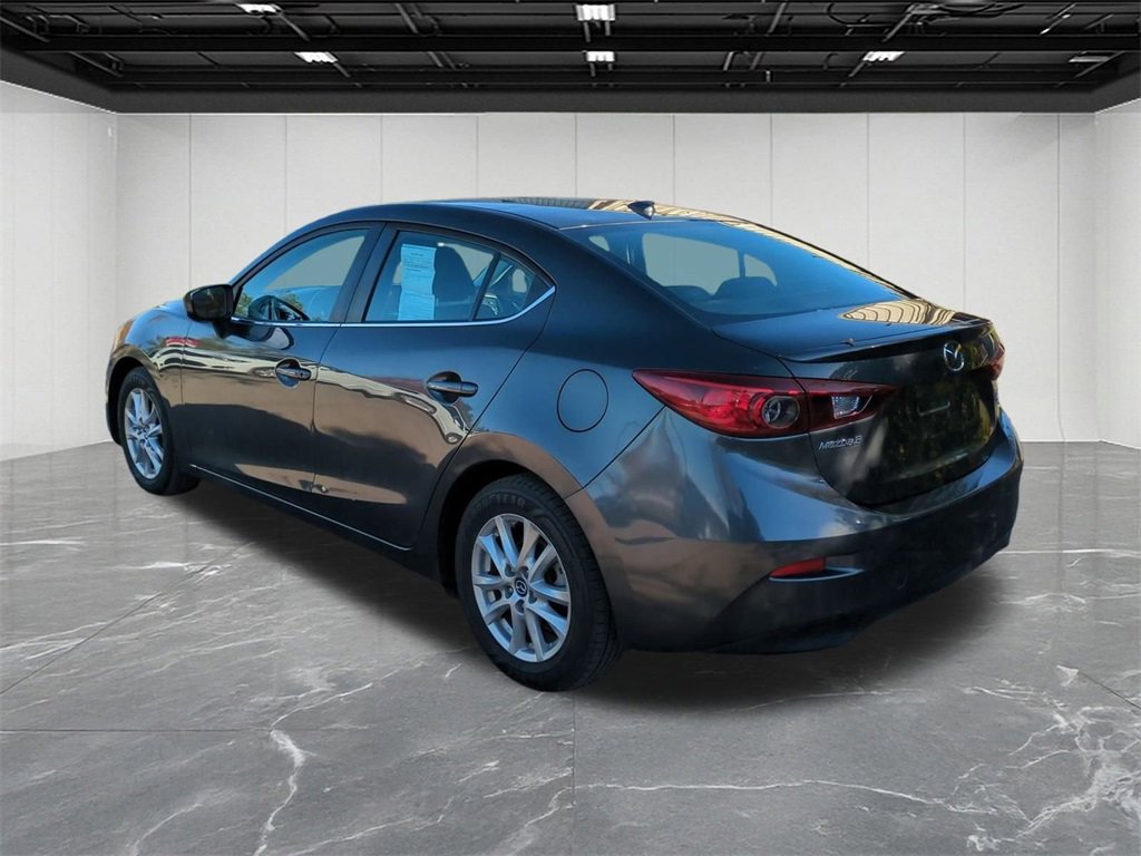 Used 2015 MAZDA MAZDA3 i Touring w/ Technology Package image 5