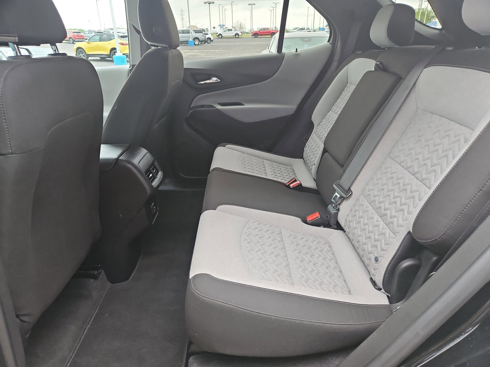 Used 2024 Chevrolet Equinox LT image 18