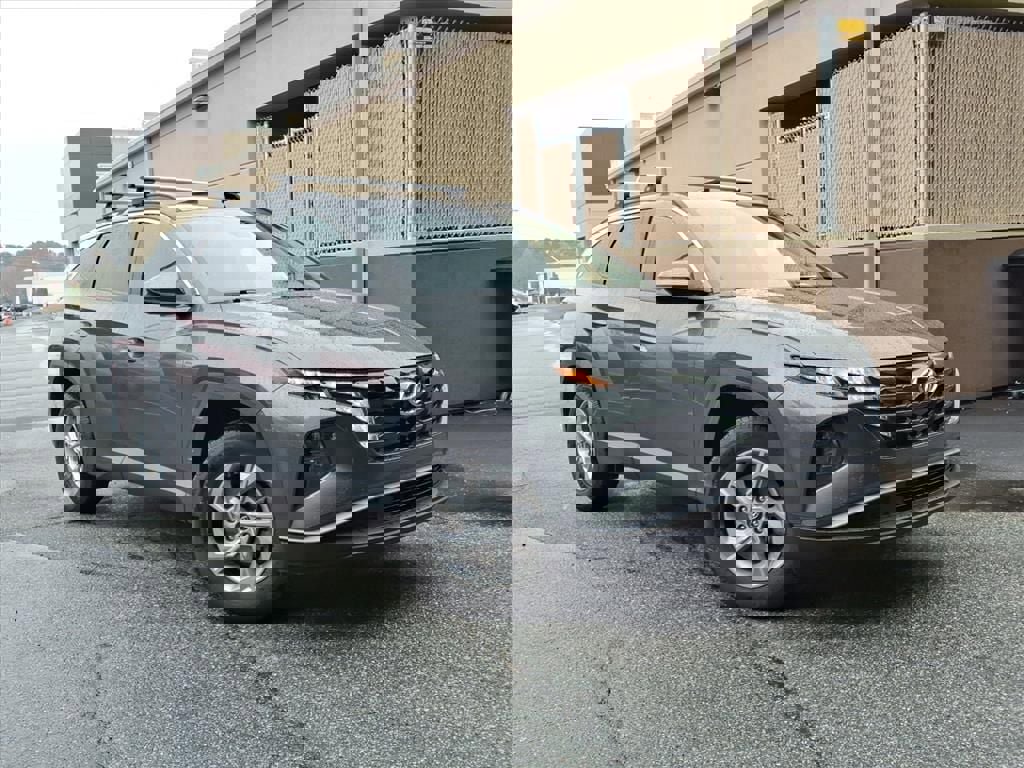 Used 2022 Hyundai Tucson SEL image 1