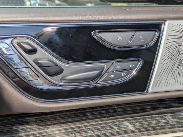 Used 2022 Lincoln Navigator L Black Label image 18