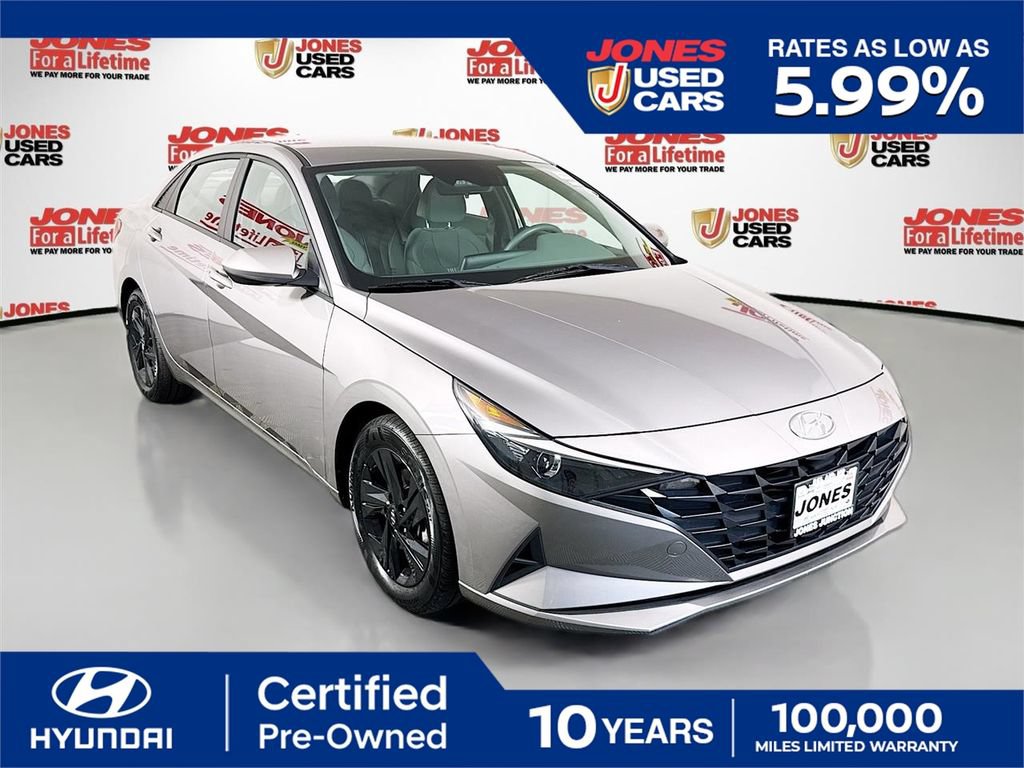 Used 2023 Hyundai Elantra SEL w/ Cargo Package