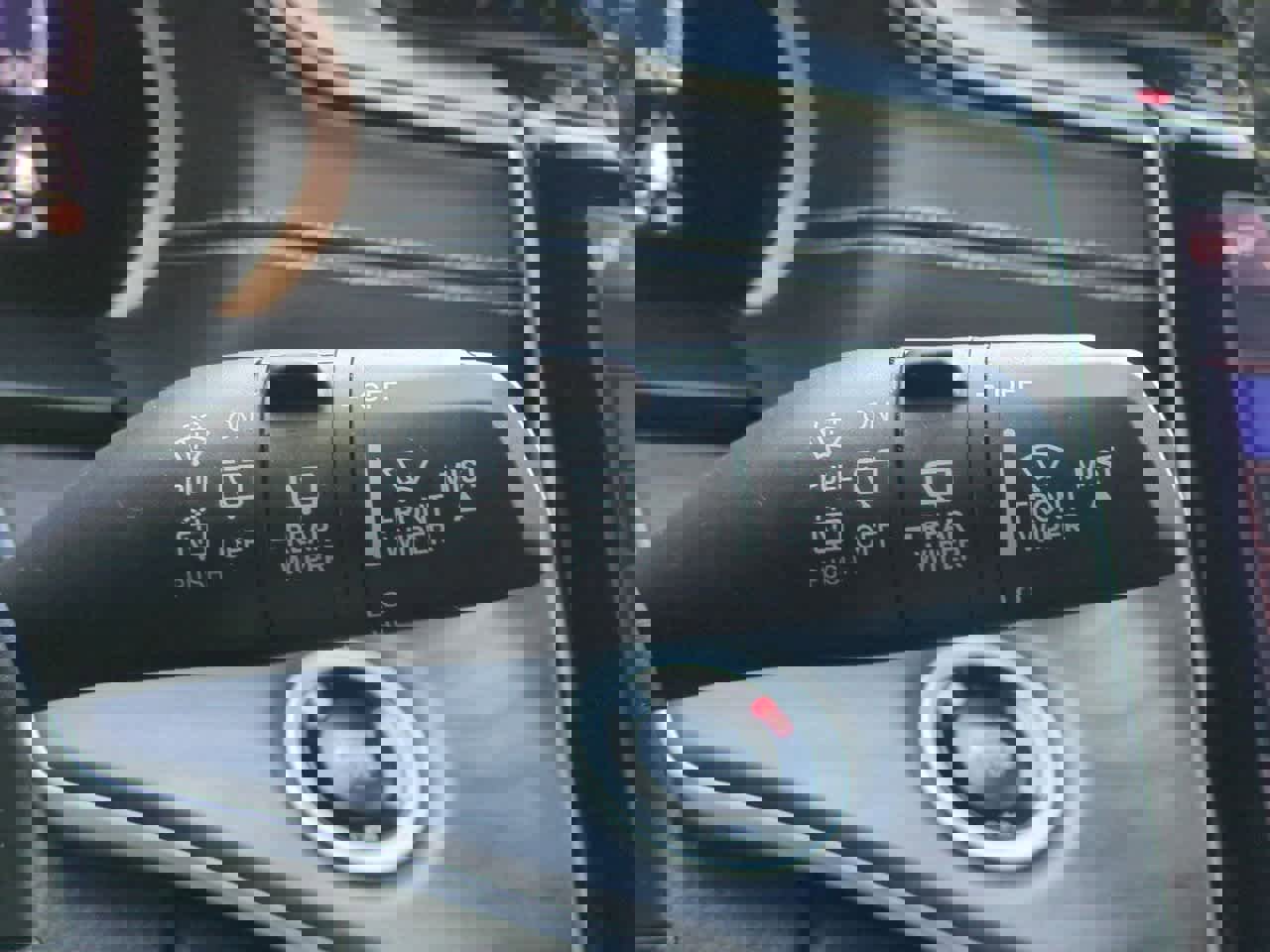 Used 2024 Jeep Grand Cherokee Limited image 26