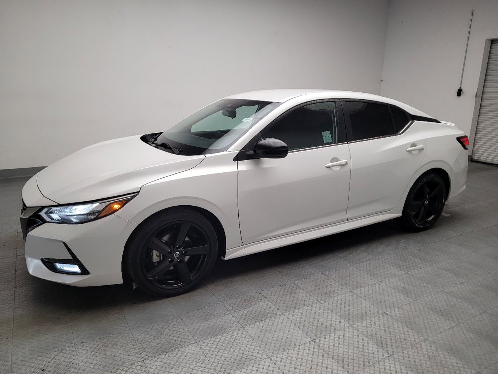 Used 2023 Nissan Sentra SR FWD image 2