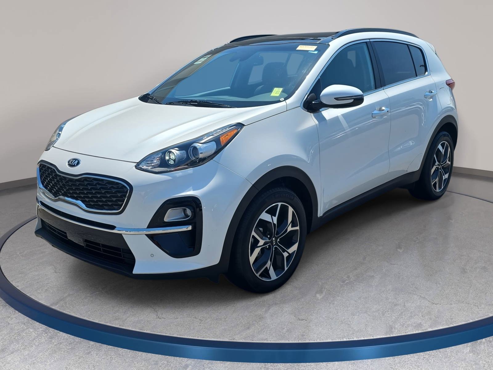 Used 2021 Kia Sportage EX w/ EX Technology Package FWD image 1