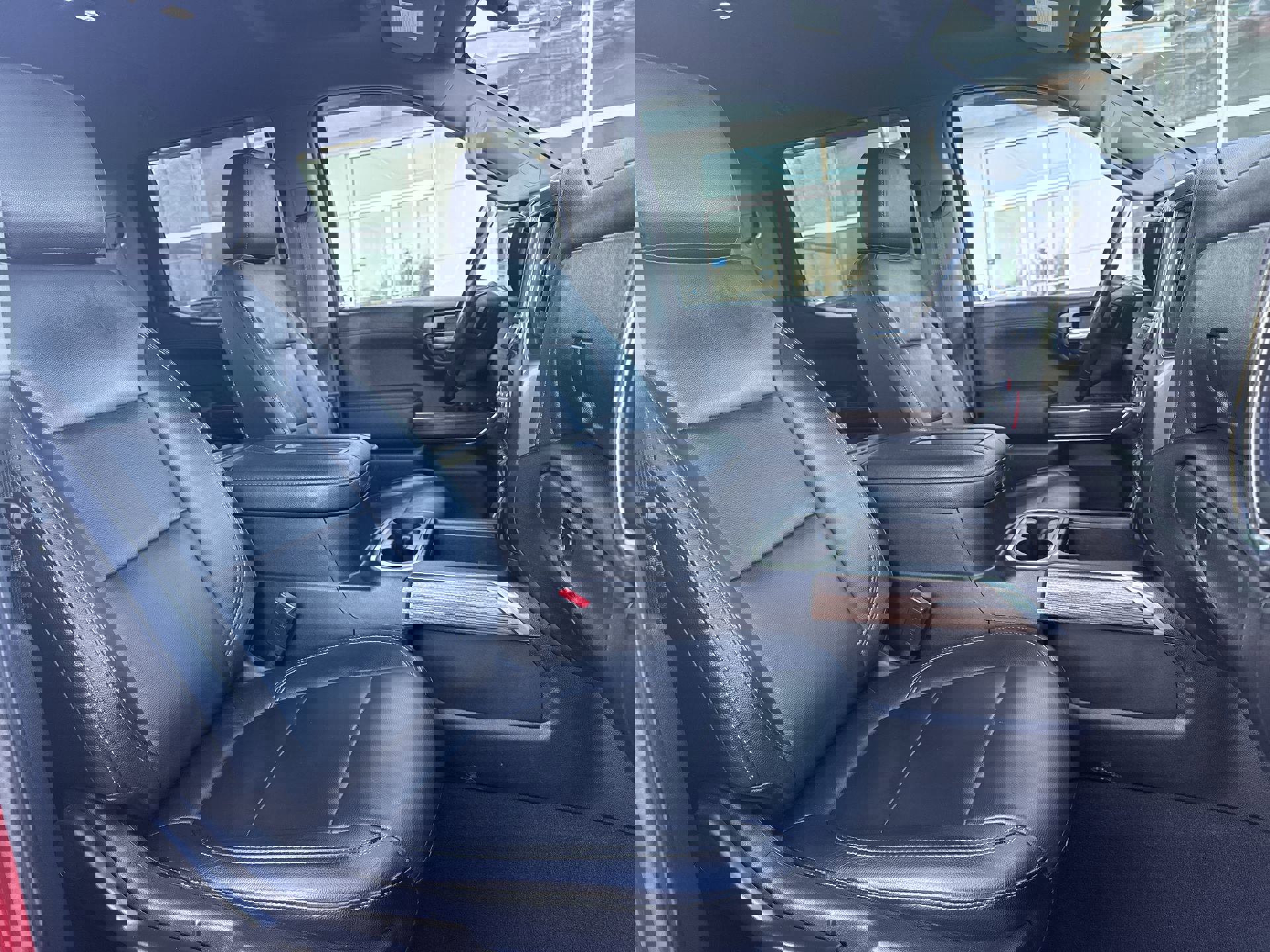 Used 2021 Chevrolet Silverado 1500 LT Trail Boss w/ Bed Protection Package image 26