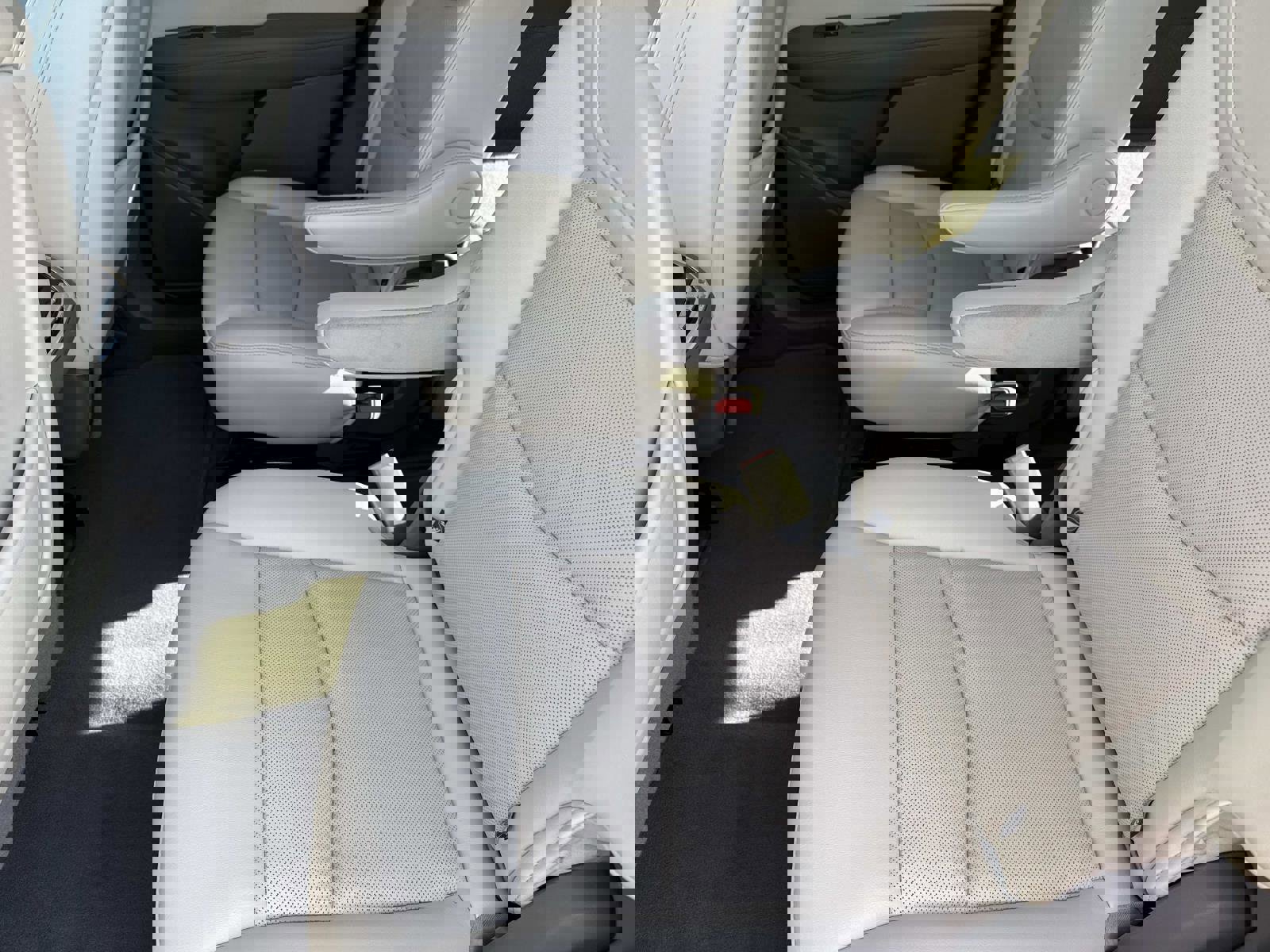 Used 2021 Cadillac XT6 Premium Luxury image 14