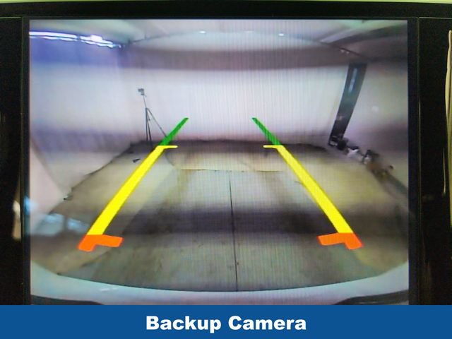 Used 2018 Chrysler Pacifica Touring Plus w/ S Appearance Package FWD image 14