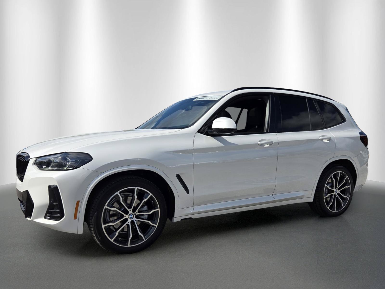 Used 2022 BMW X3 xDrive30i w/ M Sport Package AWD/4WD image 3