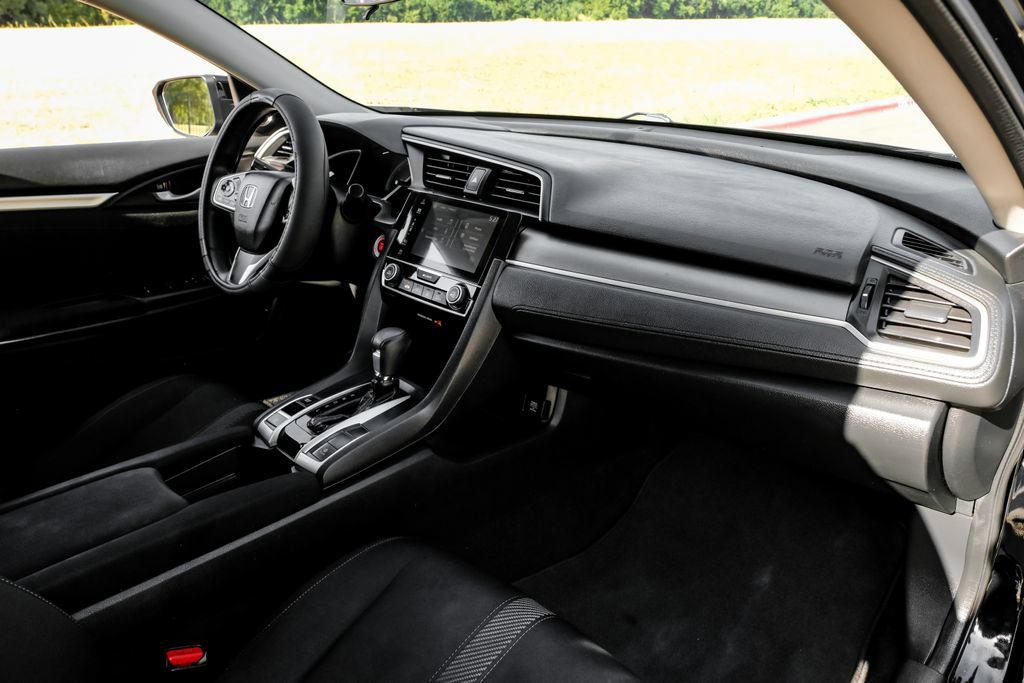 Used 2018 Honda Civic EX image 17