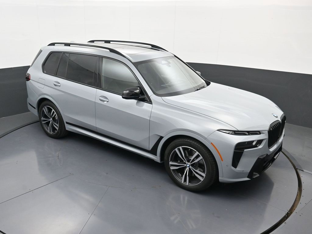 New 2026 BMW X7 M60i w/ Executive Package image 41
