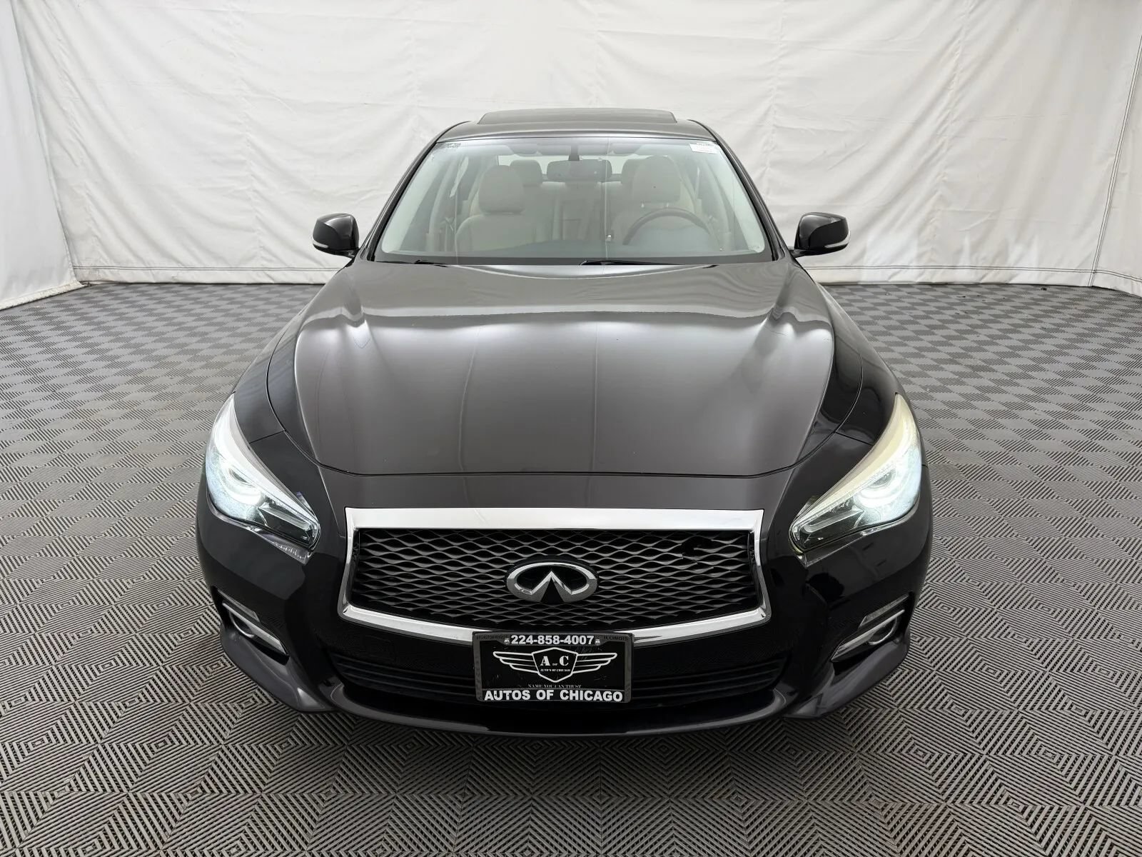 Used 2016 INFINITI Q50 Premium w/ 2.0T Premium Plus Package AWD/4WD image 3