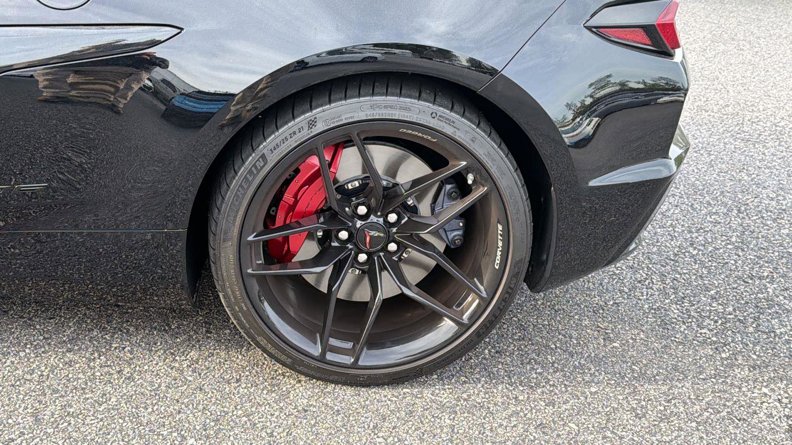 Used 2025 Chevrolet Corvette Z06 w/ Stealth Interior Trim Package image 10