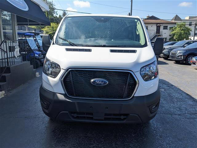 Used 2024 Ford Transit 250 Low Roof w/ Exterior Upgrade Package image 7