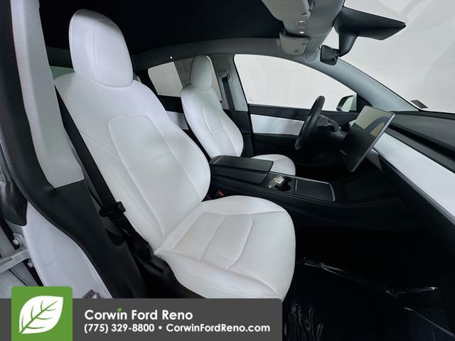 Used 2021 Tesla Model Y Long Range image 27