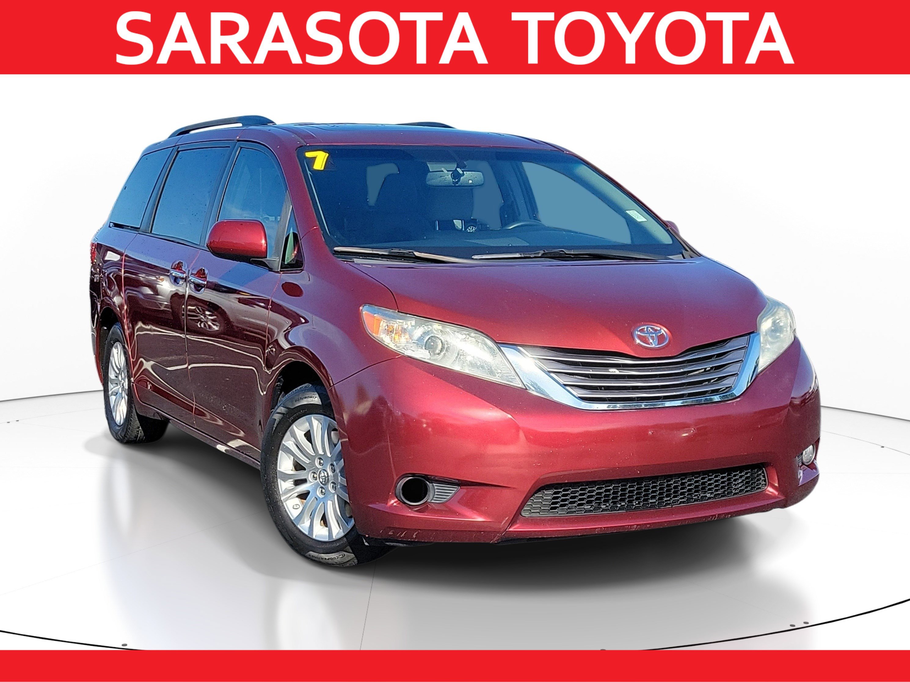 Used 2017 Toyota Sienna XLE