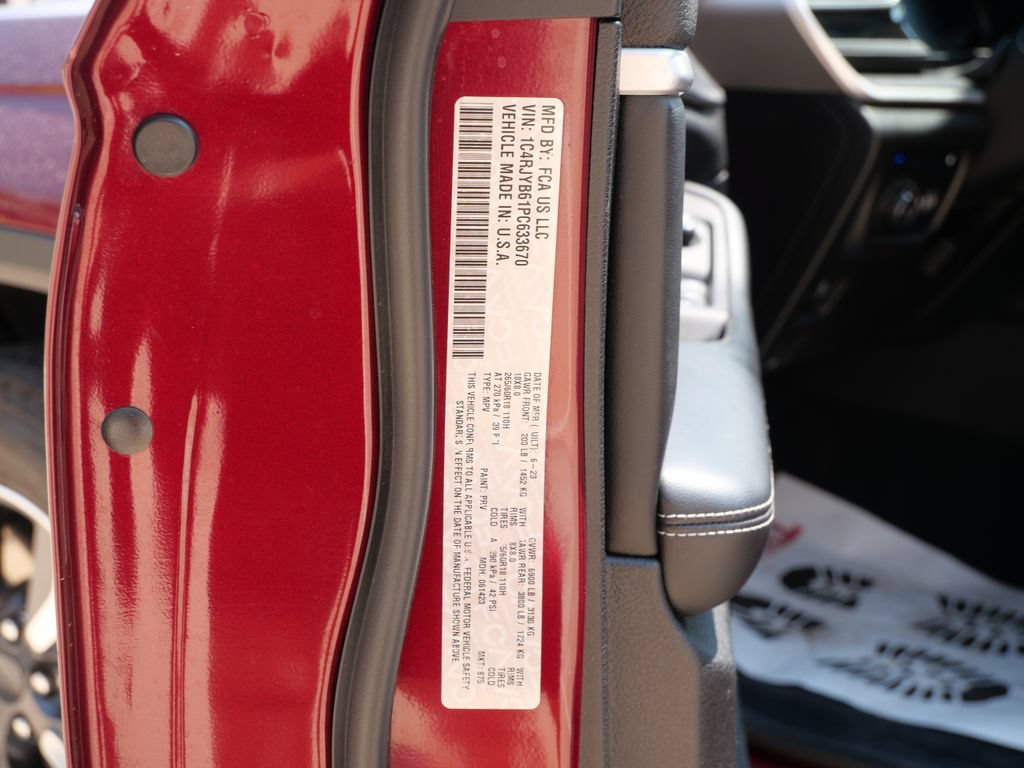 Used 2023 Jeep Grand Cherokee 4WD 4xe image 49