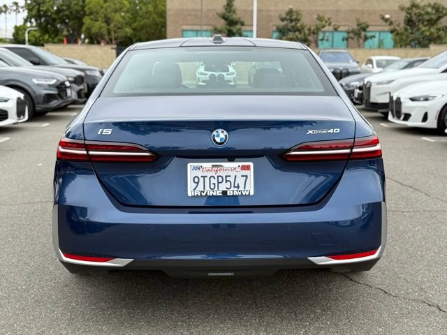 Used 2025 BMW i5 xDrive40 w/ Executive Package image 10