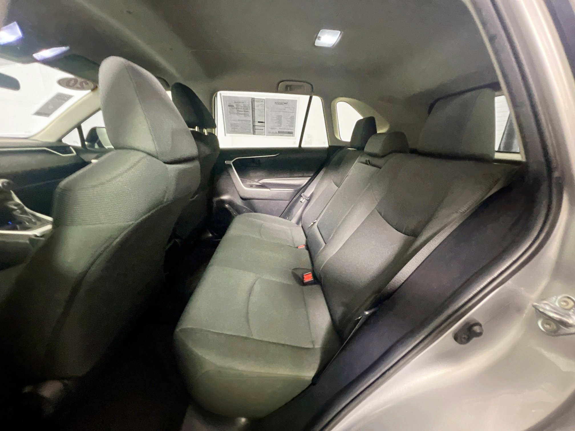 Used 2020 Toyota RAV4 LE image 27