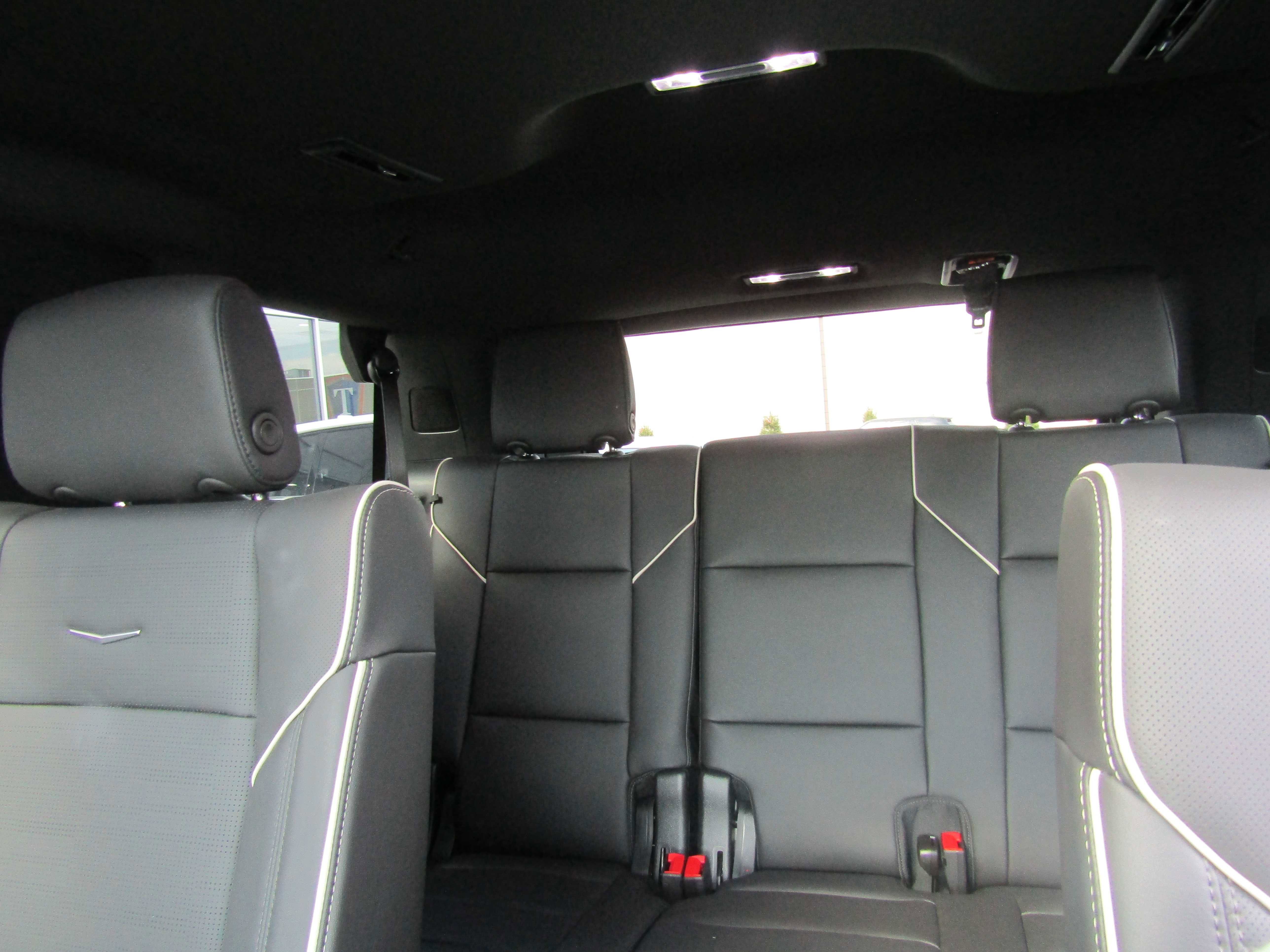 Used 2024 Cadillac Escalade Sport w/ LPO, ONYX Package AWD/4WD image 29