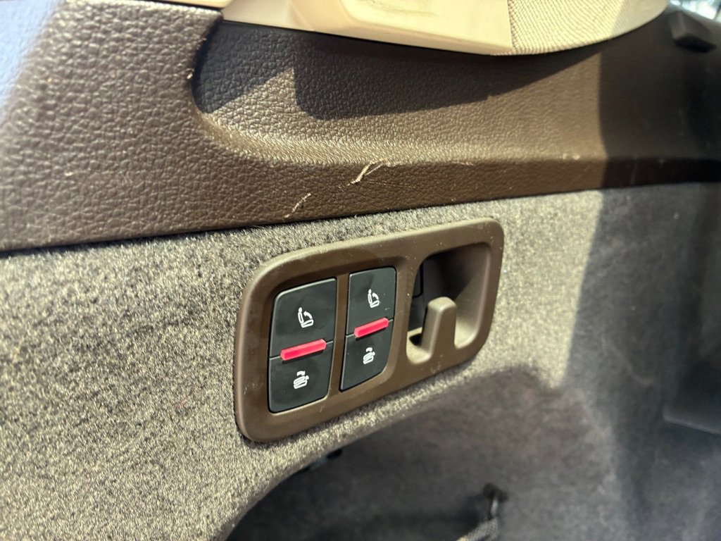 Used 2018 Audi Q7 3.0T Prestige image 23