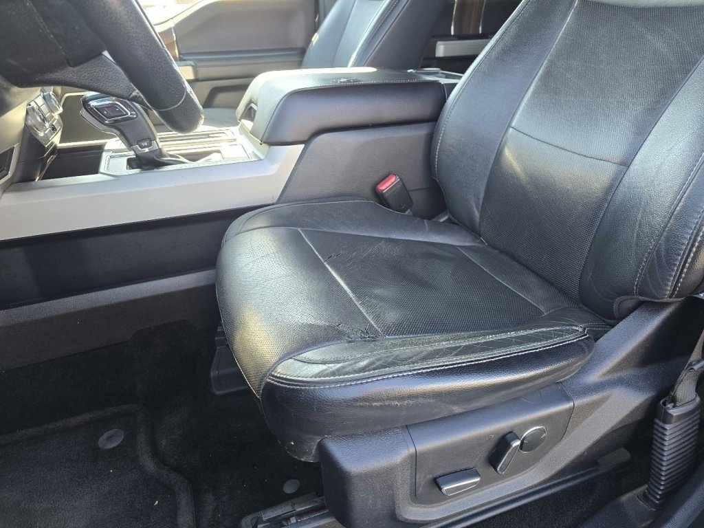 Used 2015 Ford F150 Lariat w/ Equipment Group 502A Luxury image 19