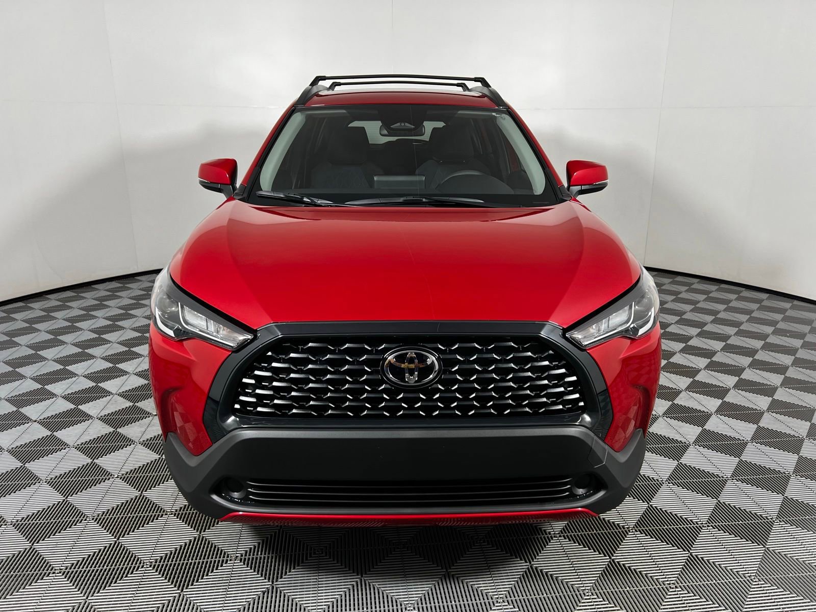 New 2026 Toyota Corolla Cross LE FWD image 2