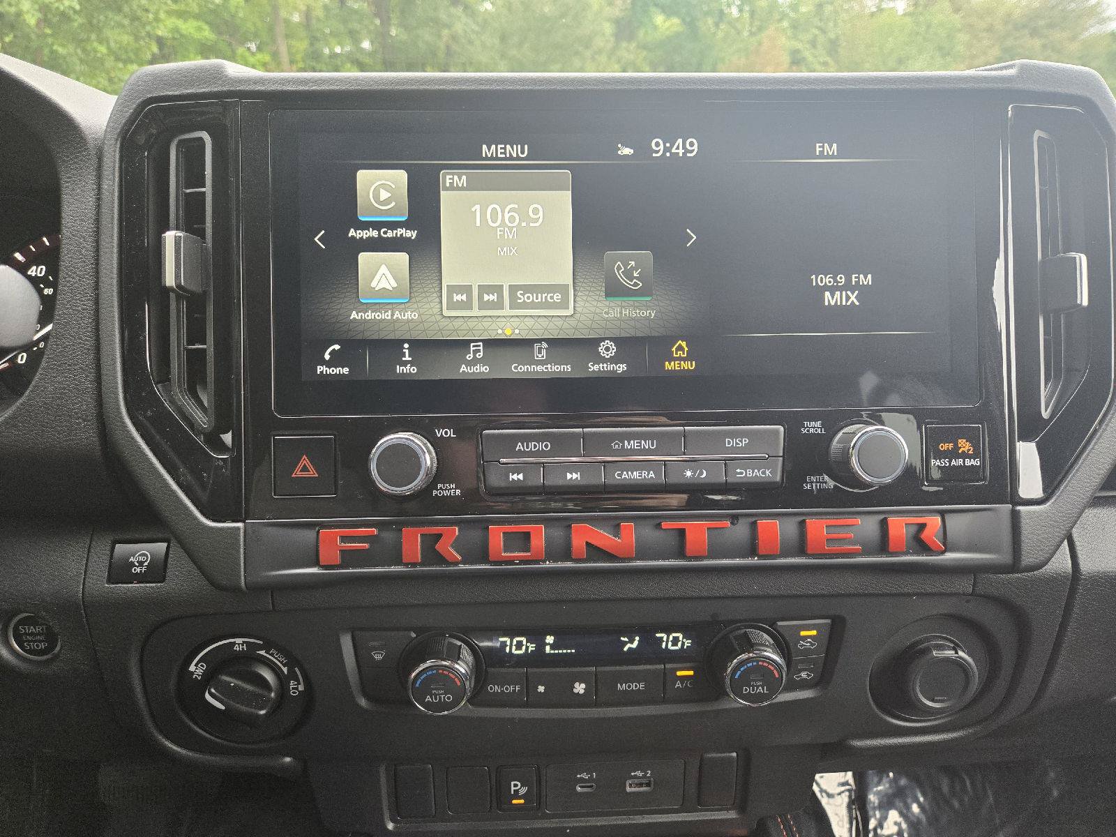 Used 2025 Nissan Frontier PRO-4X AWD/4WD image 18