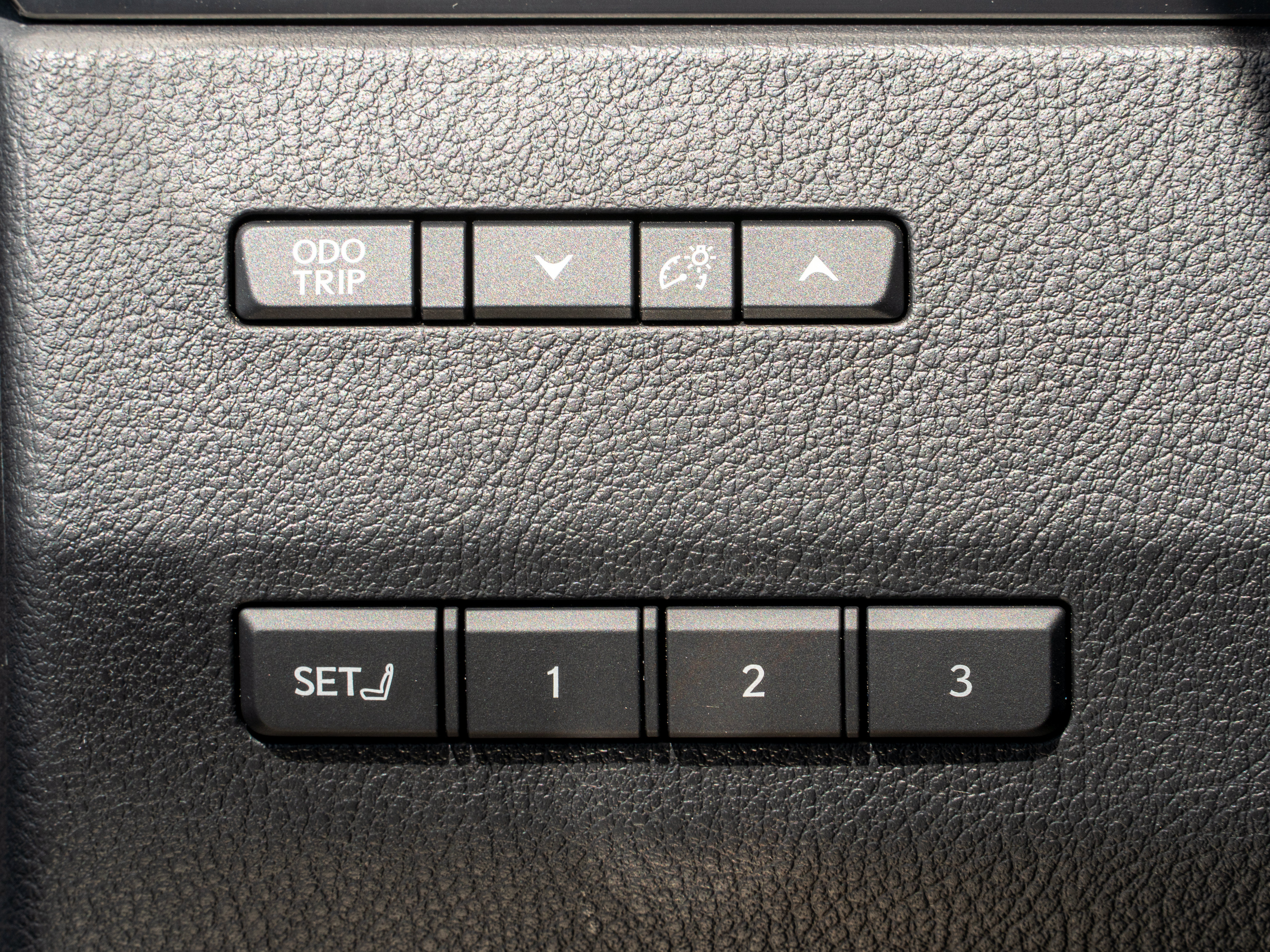 Used 2025 Lexus GX 550 AWD/4WD image 25