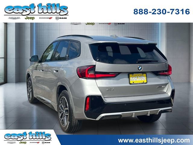 Used 2025 BMW X1 xDrive28i AWD/4WD image 4