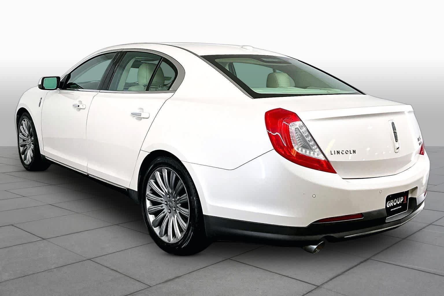 Used 2014 Lincoln MKS AWD w/ Equipment Group 101A image 12