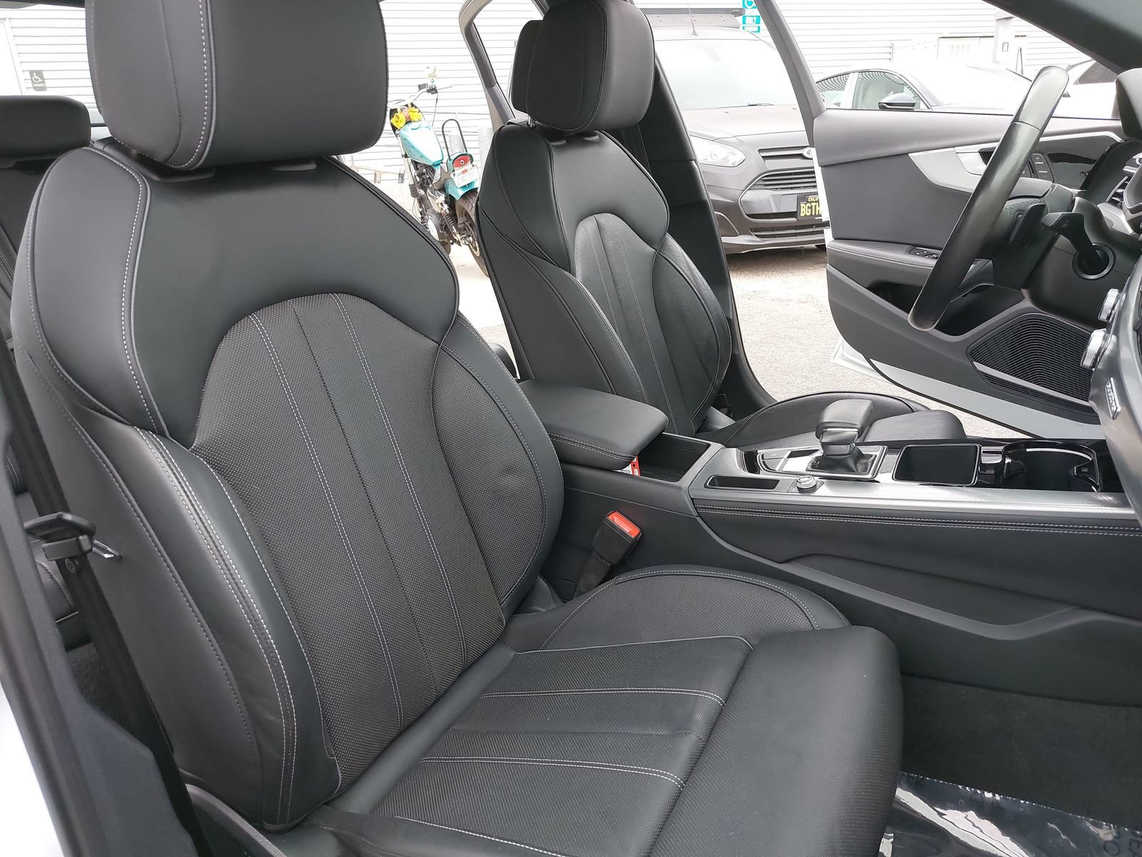 Used 2023 Audi A4 2.0T Premium Plus w/ Premium Plus Package AWD/4WD image 10