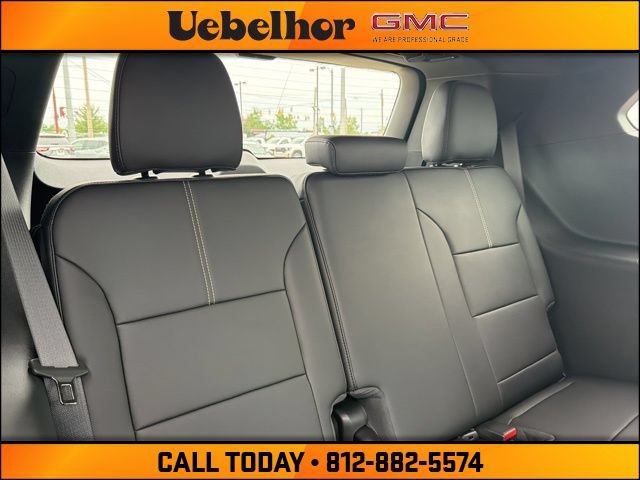 New 2026 GMC Acadia Elevation w/ Elevation Premium Package AWD/4WD image 8