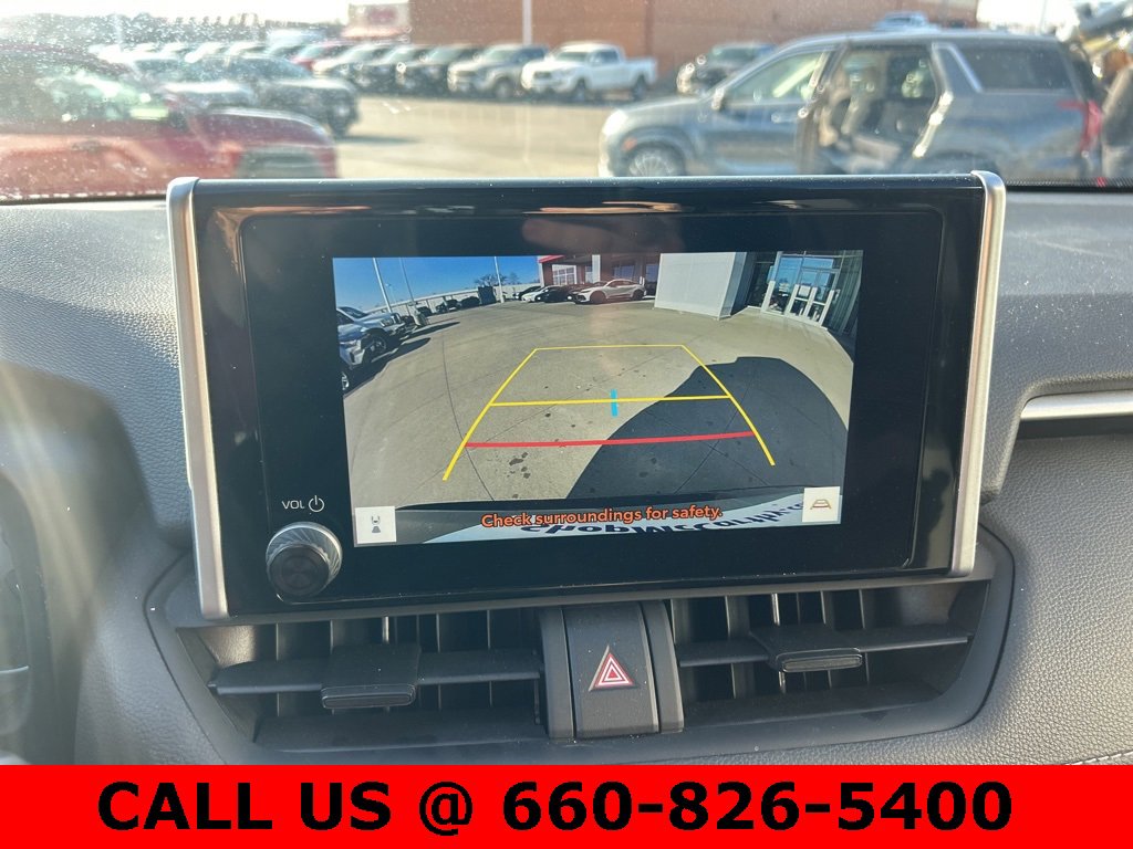 Used 2025 Toyota RAV4 XLE image 18