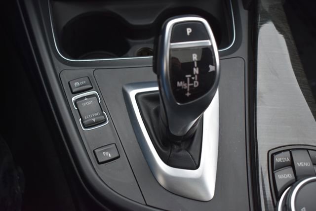 Used 2016 BMW 328i xDrive Sedan w/ Technology Package image 33