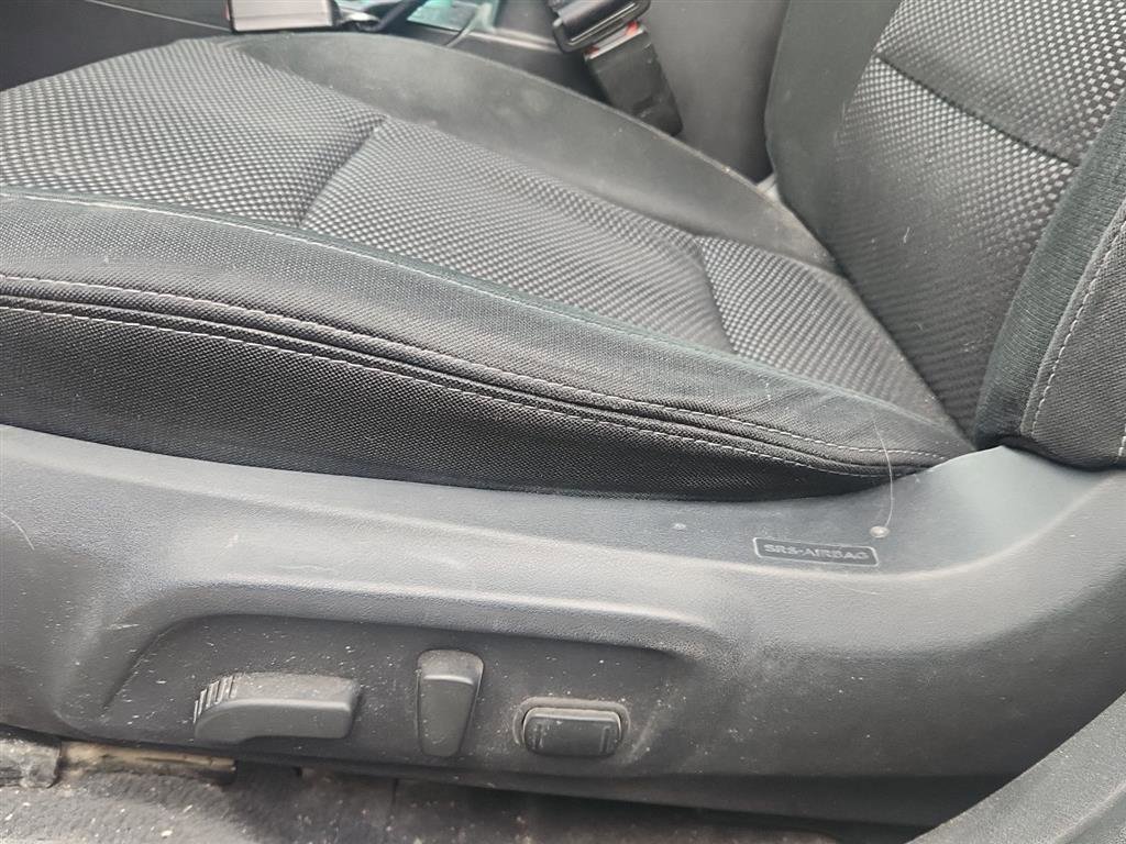 Used 2017 Subaru Outback 2.5i Premium image 11