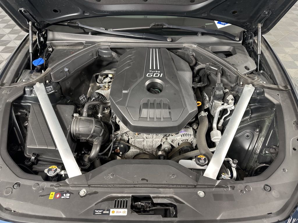 Used 2023 Genesis G70 2.0T image 4