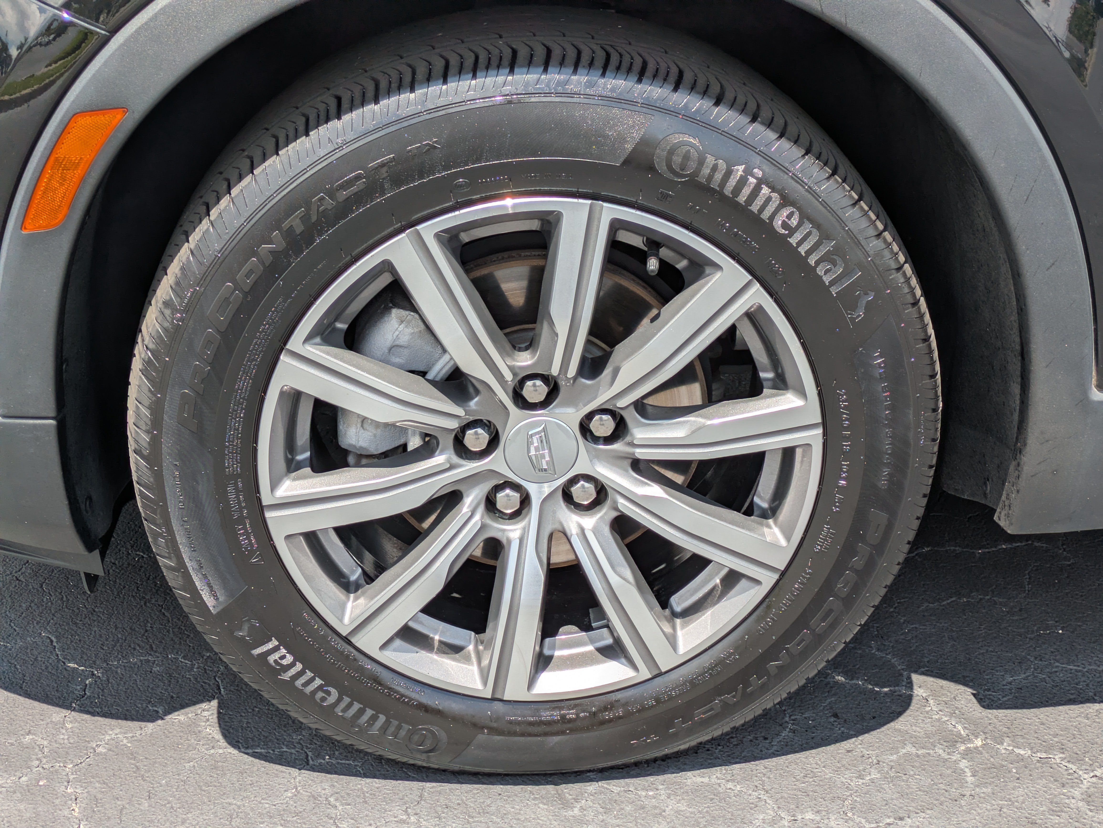 Certified 2023 Cadillac XT4 Sport w/ Cold Weather Package AWD/4WD image 10