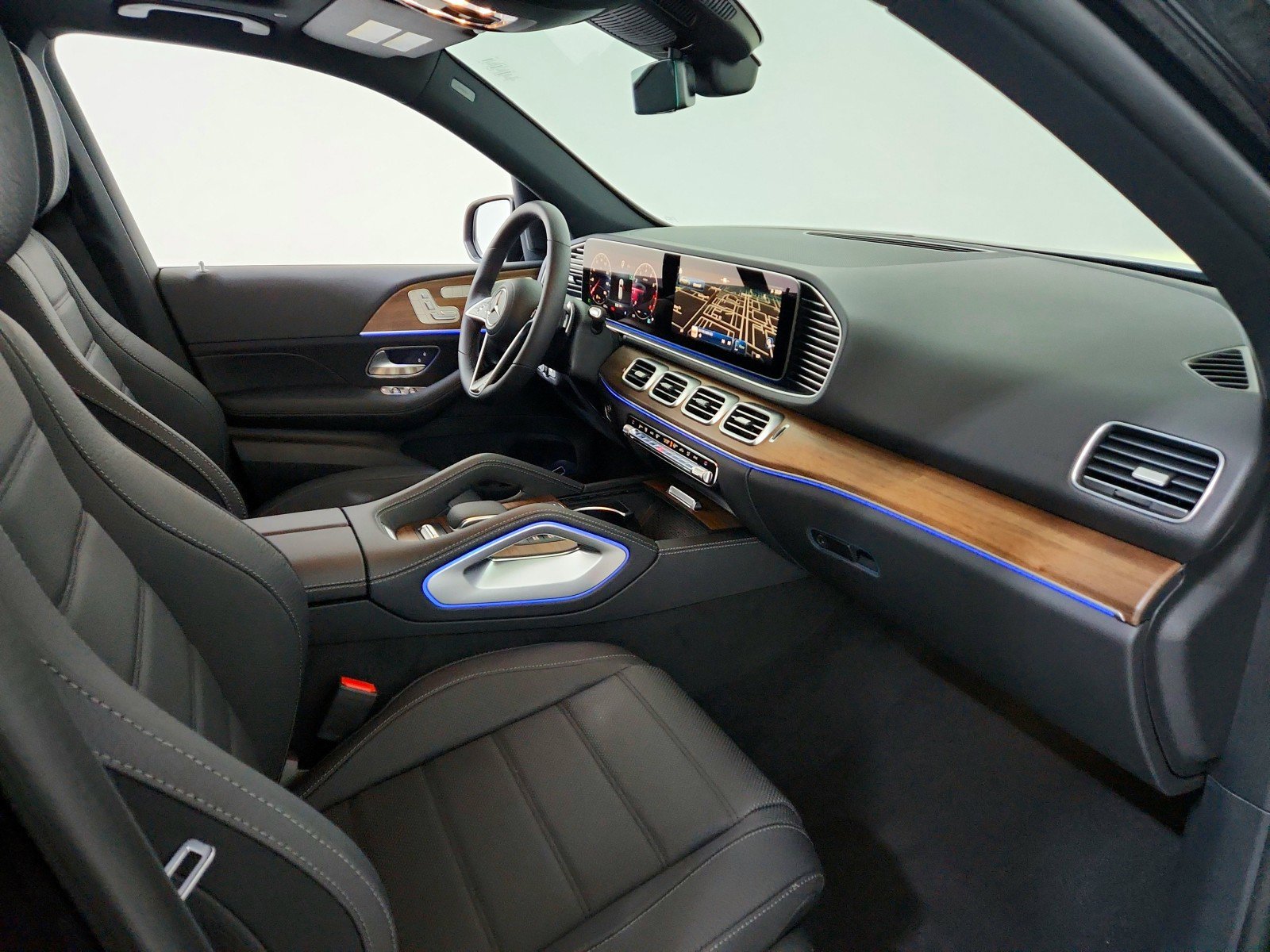 New 2025 Mercedes-Benz GLE 580 4MATIC image 9