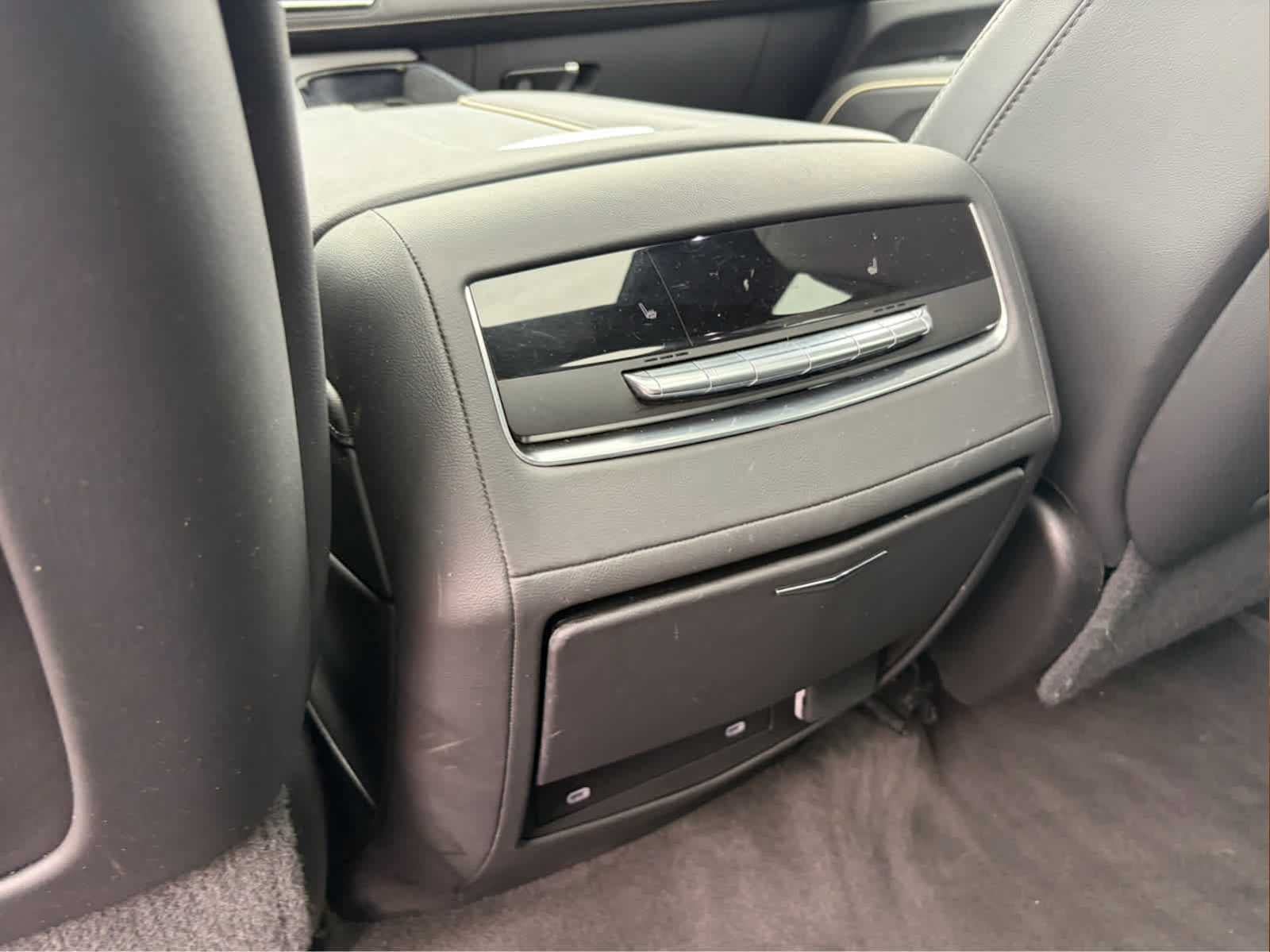Used 2022 Cadillac Escalade ESV Sport w/ Touring Package AWD/4WD image 55