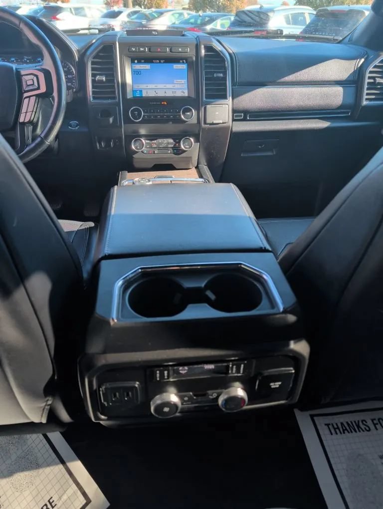 Used 2019 Ford Expedition Max Limited AWD/4WD image 23