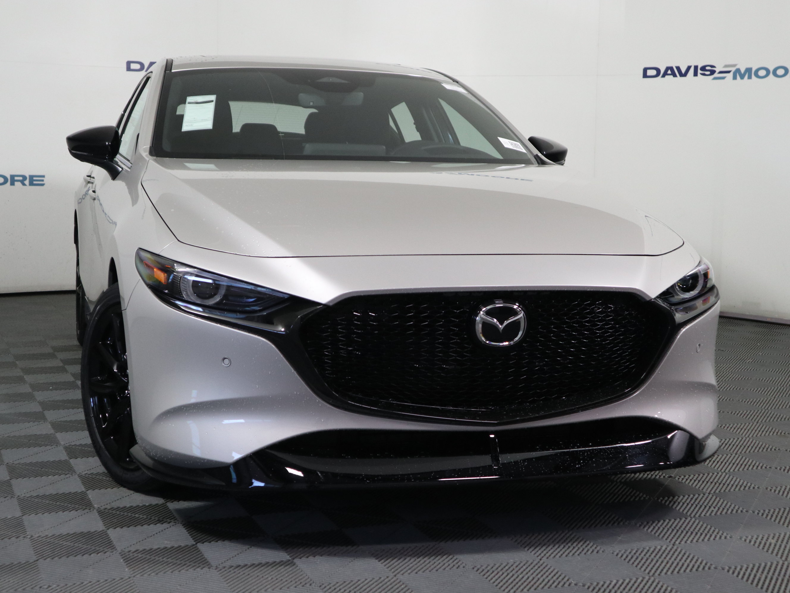 New 2026 MAZDA MAZDA3 Hatchback w/Premium Plus Pkg AWD/4WD image 2
