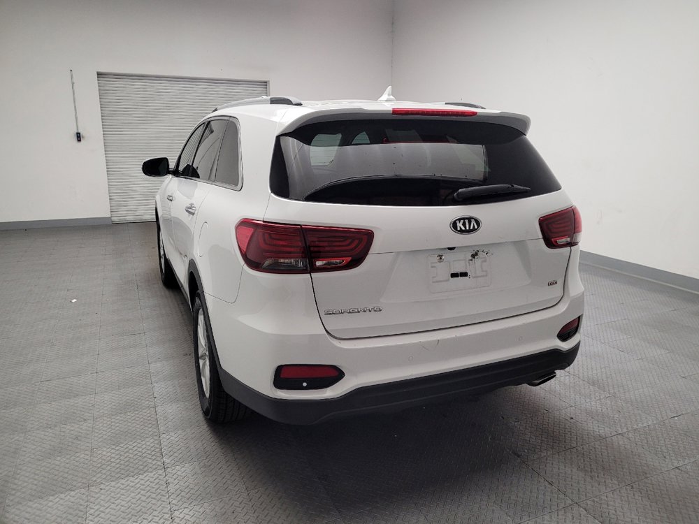 Used 2020 Kia Sorento LX w/ LX I4 Convenience Package FWD image 6