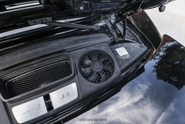 Used 2014 Porsche 911 Turbo S AWD/4WD image 19