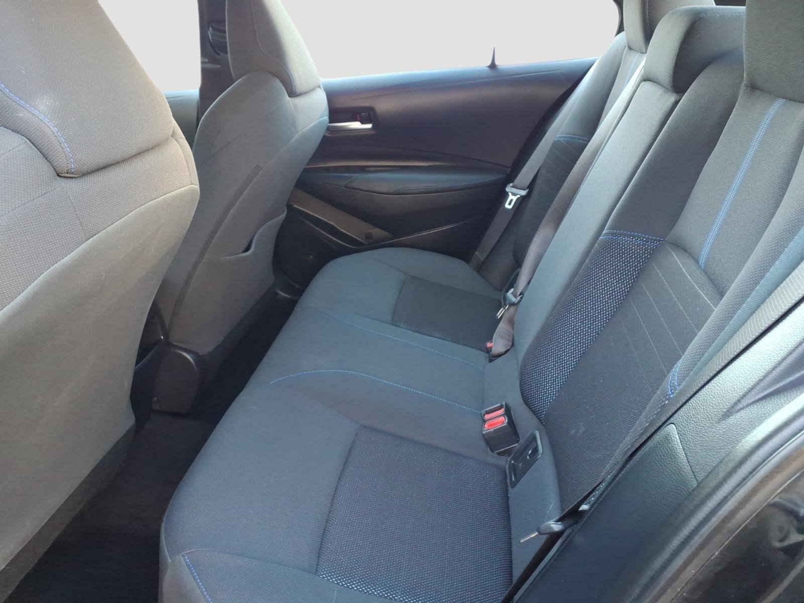 Used 2021 Toyota Corolla SE w/ Carpet Mat Package (TMS) FWD image 14